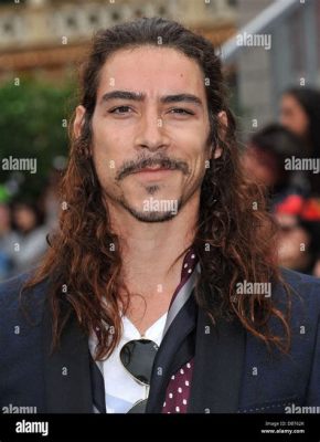 Oscar Jaenada's The King Premiere: A Regal Affair Fueled by Tapas and Theatrics